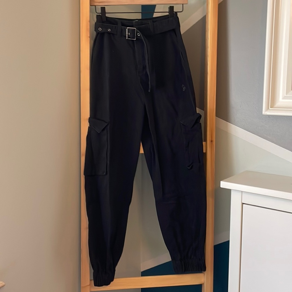 Black Cargo Pants, Forever 21, Size - Small